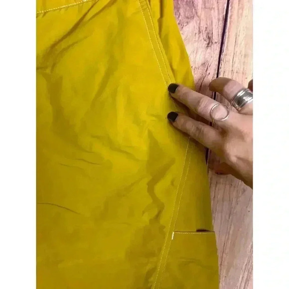 Adidas Men's Utility Skateboarding Shorts Yellow Size L New Read Description - Picture 5 of 10